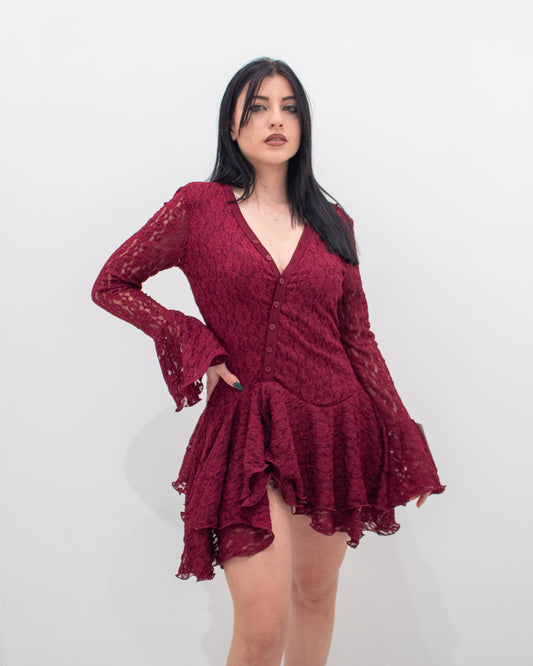 Abito Corto in Pizzo Sangallo Bordeaux – Maniche a Campana e Gonna a Balze