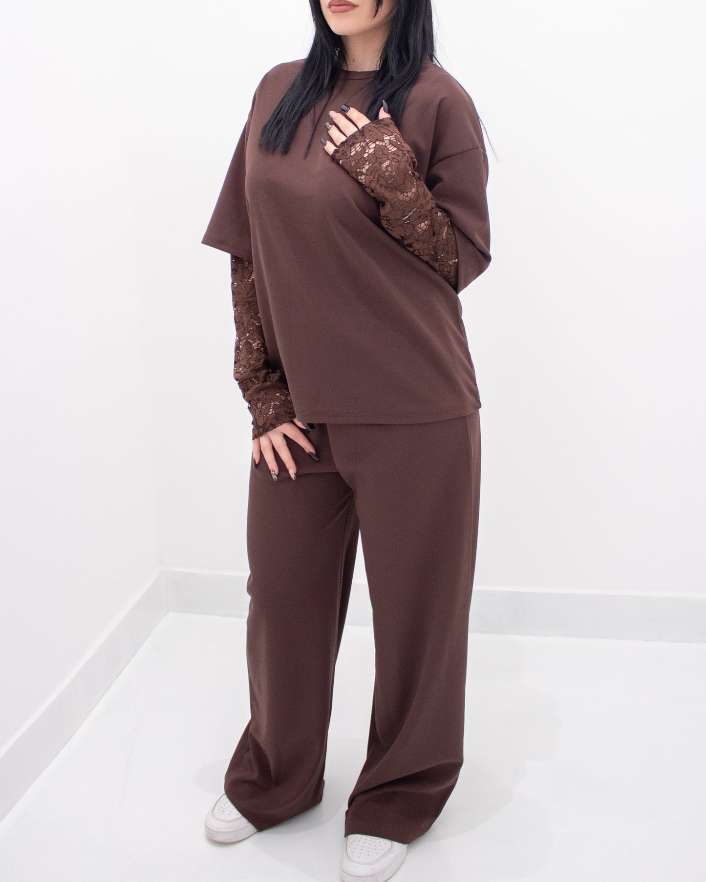 Coordinato con manica in Pizzo Marrone